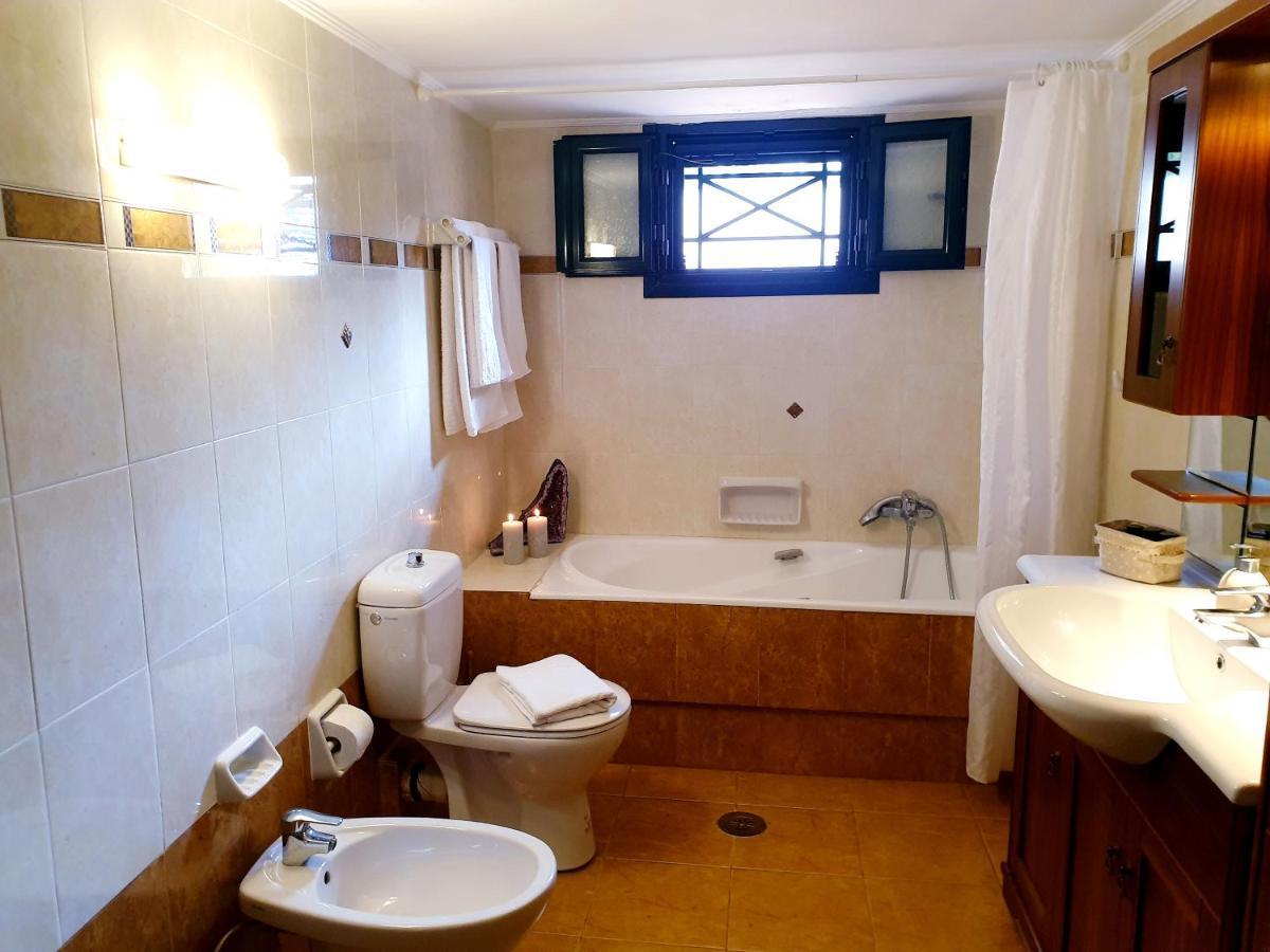 Villa Elaianthos à Kalamata Extérieur photo